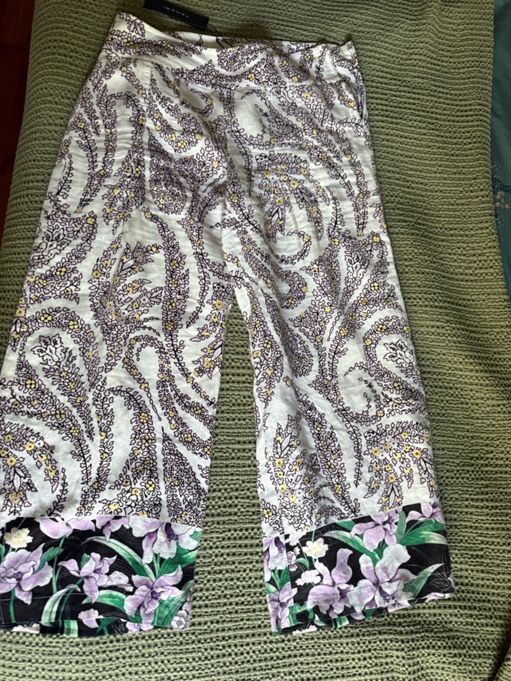 Tahari Floral Border Wide-Leg Pants in White, Purple & Green, medium, BNWT